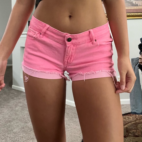 Pink Low Rose Jean Shorts - Picture 4 of 5